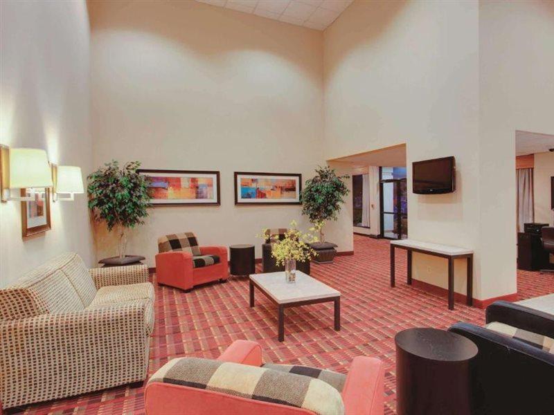 Ramada Inn By Wyndham Fairfield Nj מראה חיצוני תמונה